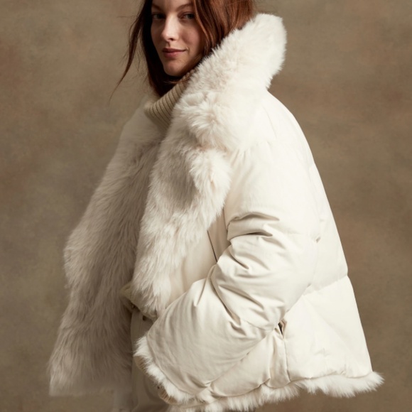 Banana Republic Reversible Faux Fur Coat Soft and Cozy XS-S - Picture 2 of 4